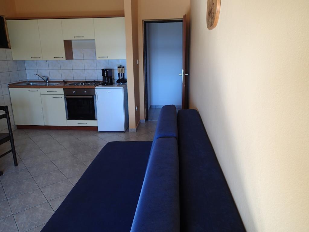 Apartments Felicce Banjol Kamer foto
